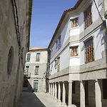 Tres Carabelas Ξενοδοχείο 2*