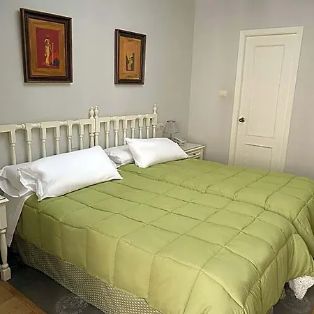 Hotel Tres Carabelas