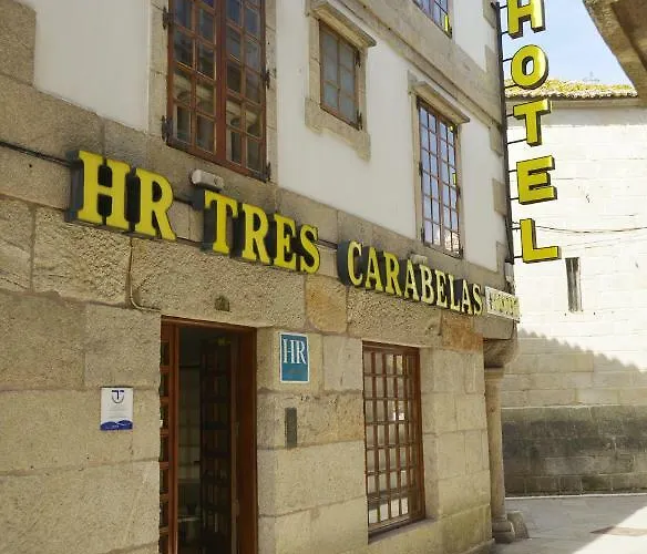 Tres Carabelas