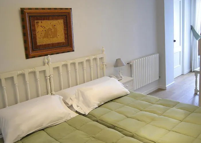 Tres Carabelas 2* Baiona